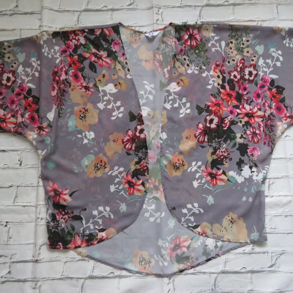 Grey Kimono Chiffon Cardigan With Floral Print - Picture 4 of 7